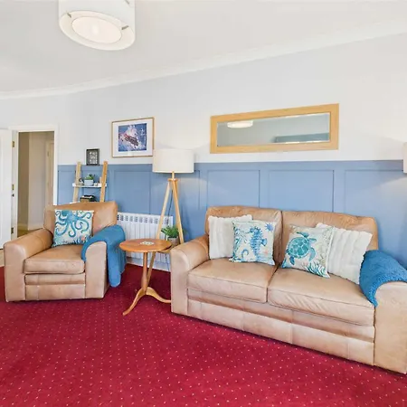 Host & - Starboard Bow Whitby